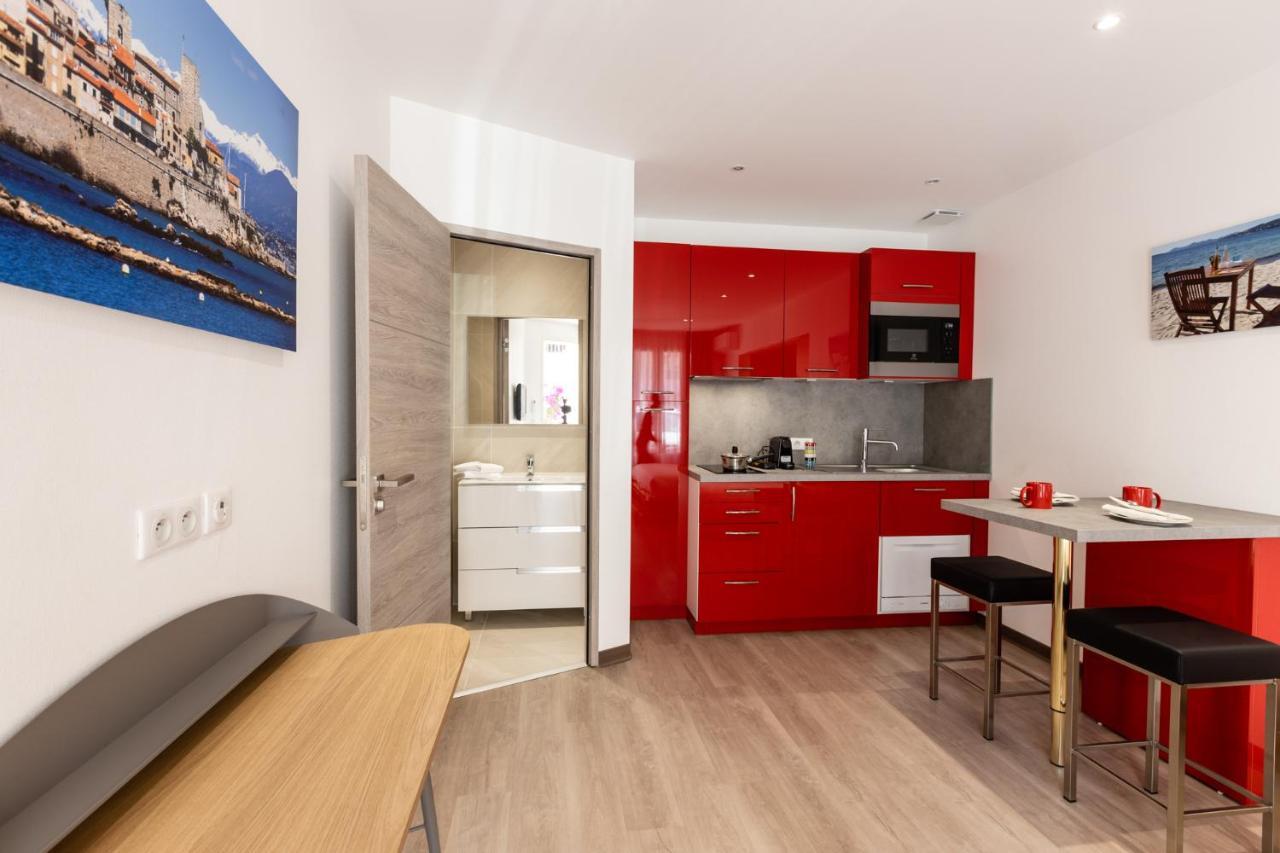 Appartements French Riviera Confidential Centre Ville Juan Les Pins Proche Des Plages Eksteriør bilde