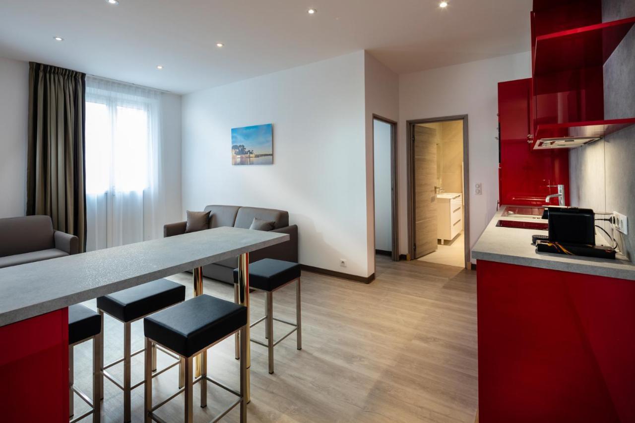 Appartements French Riviera Confidential Centre Ville Juan Les Pins Proche Des Plages Rom bilde