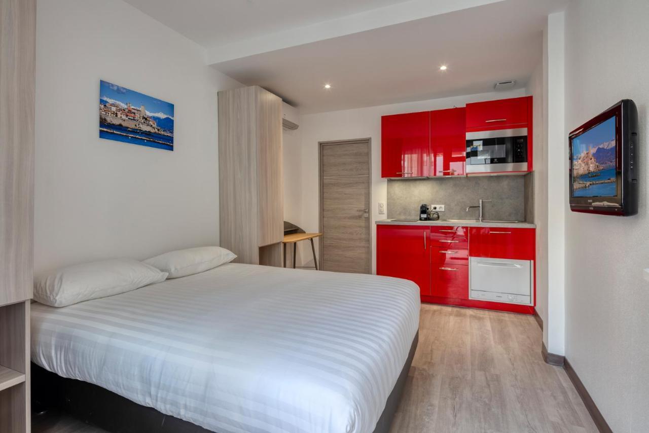 Appartements French Riviera Confidential Centre Ville Juan Les Pins Proche Des Plages Eksteriør bilde