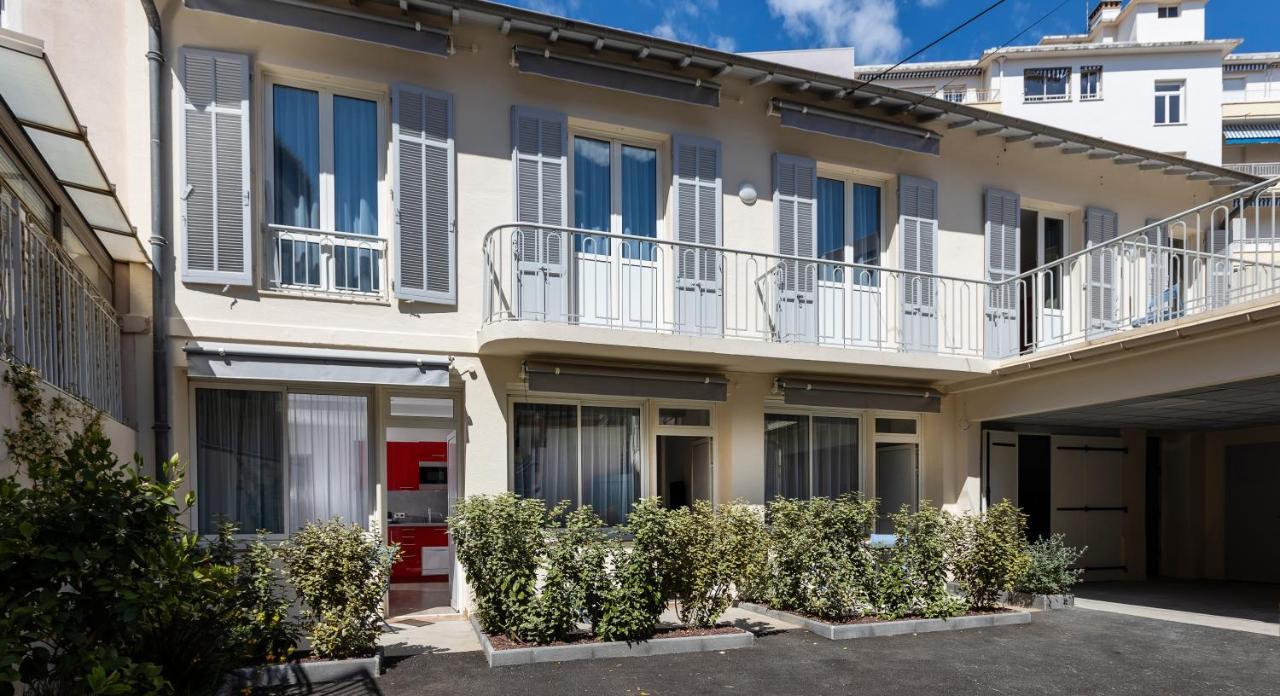 Appartements French Riviera Confidential Centre Ville Juan Les Pins Proche Des Plages Eksteriør bilde